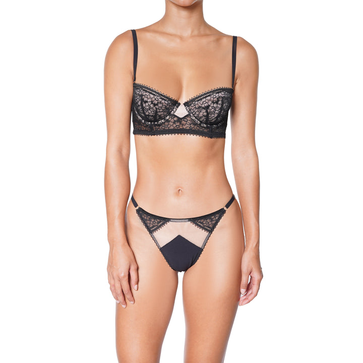 HUIT - Zazie - String